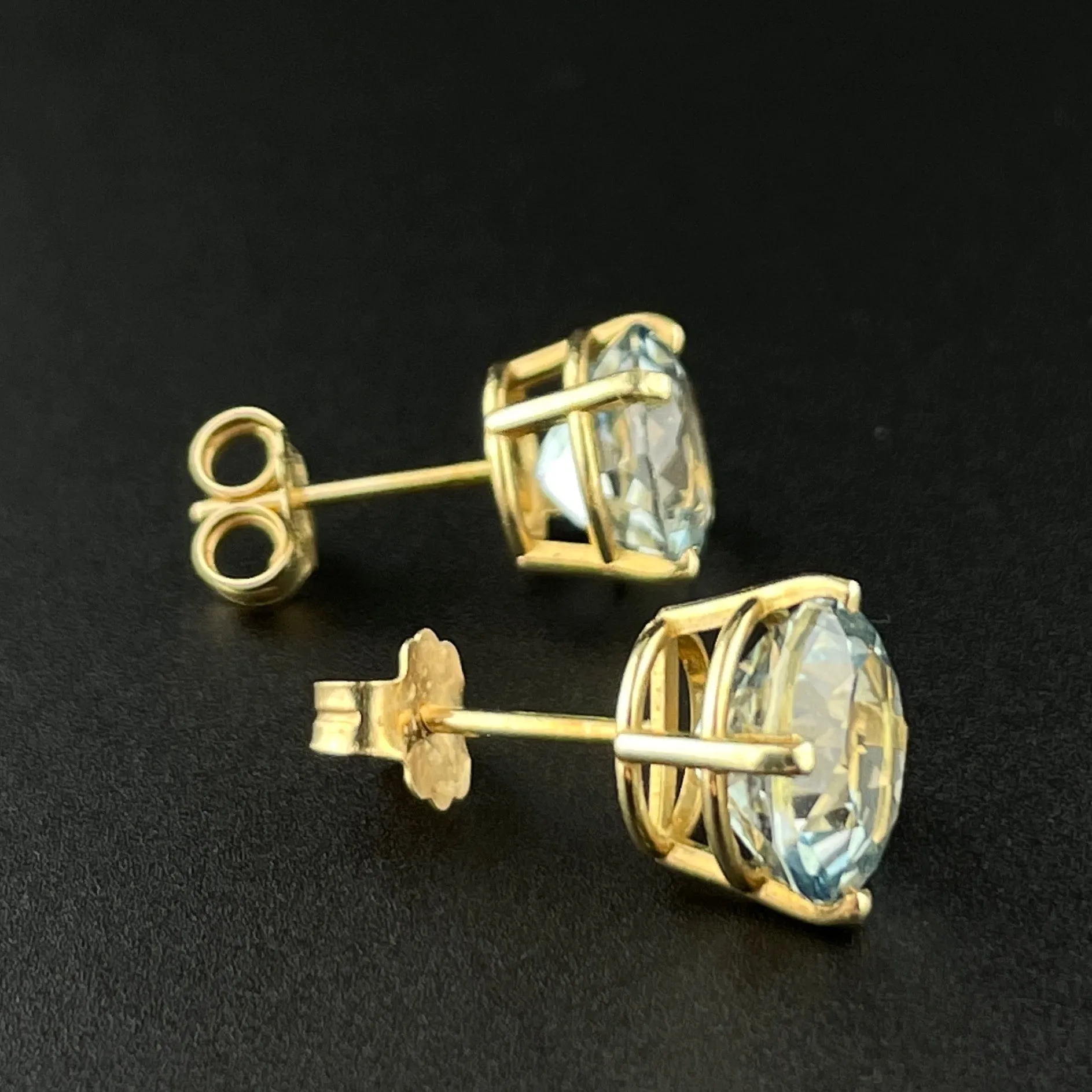 14K Gold Blue Topaz Stud Earrings