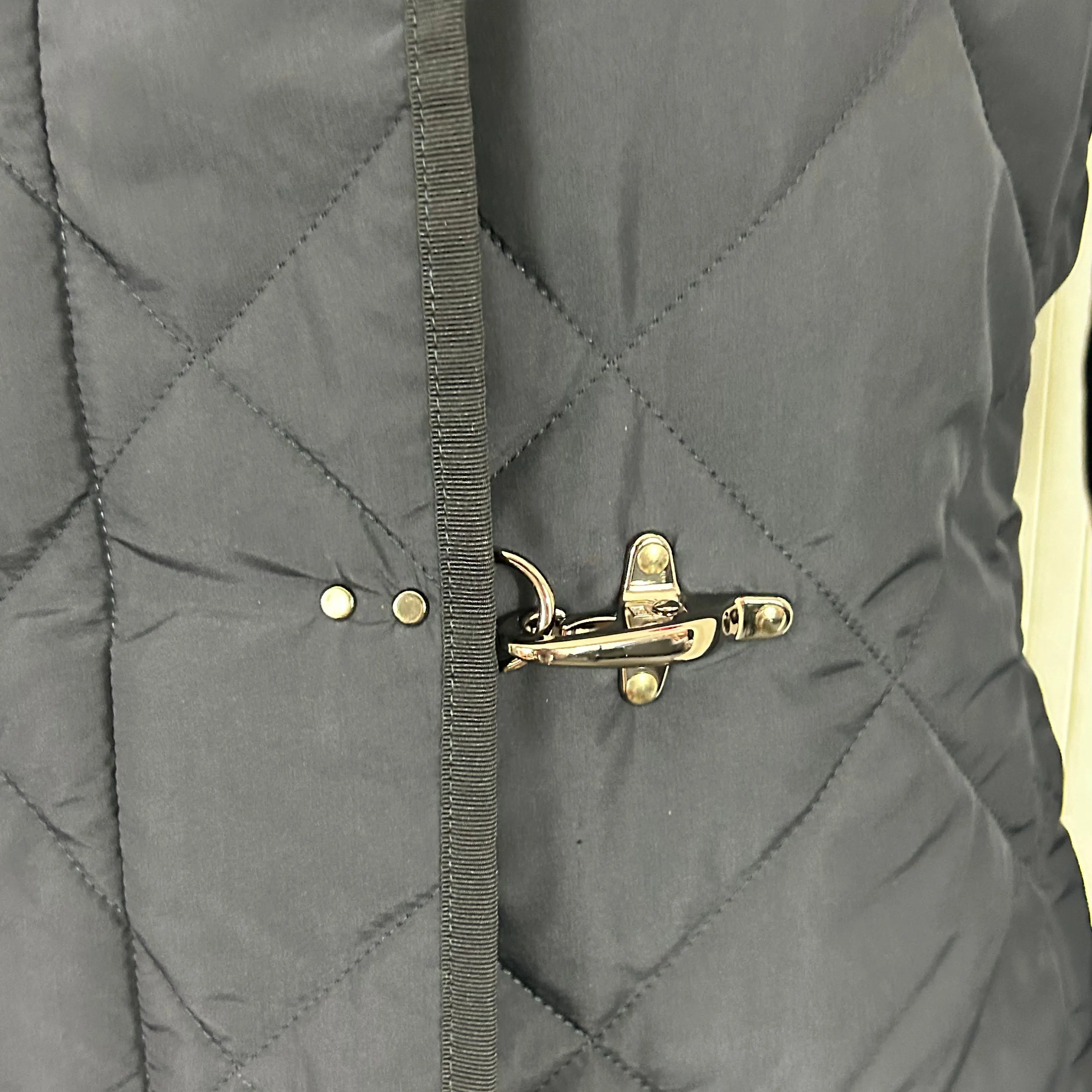 Fay Brand New Navy Quilted Lightweight Jacket M