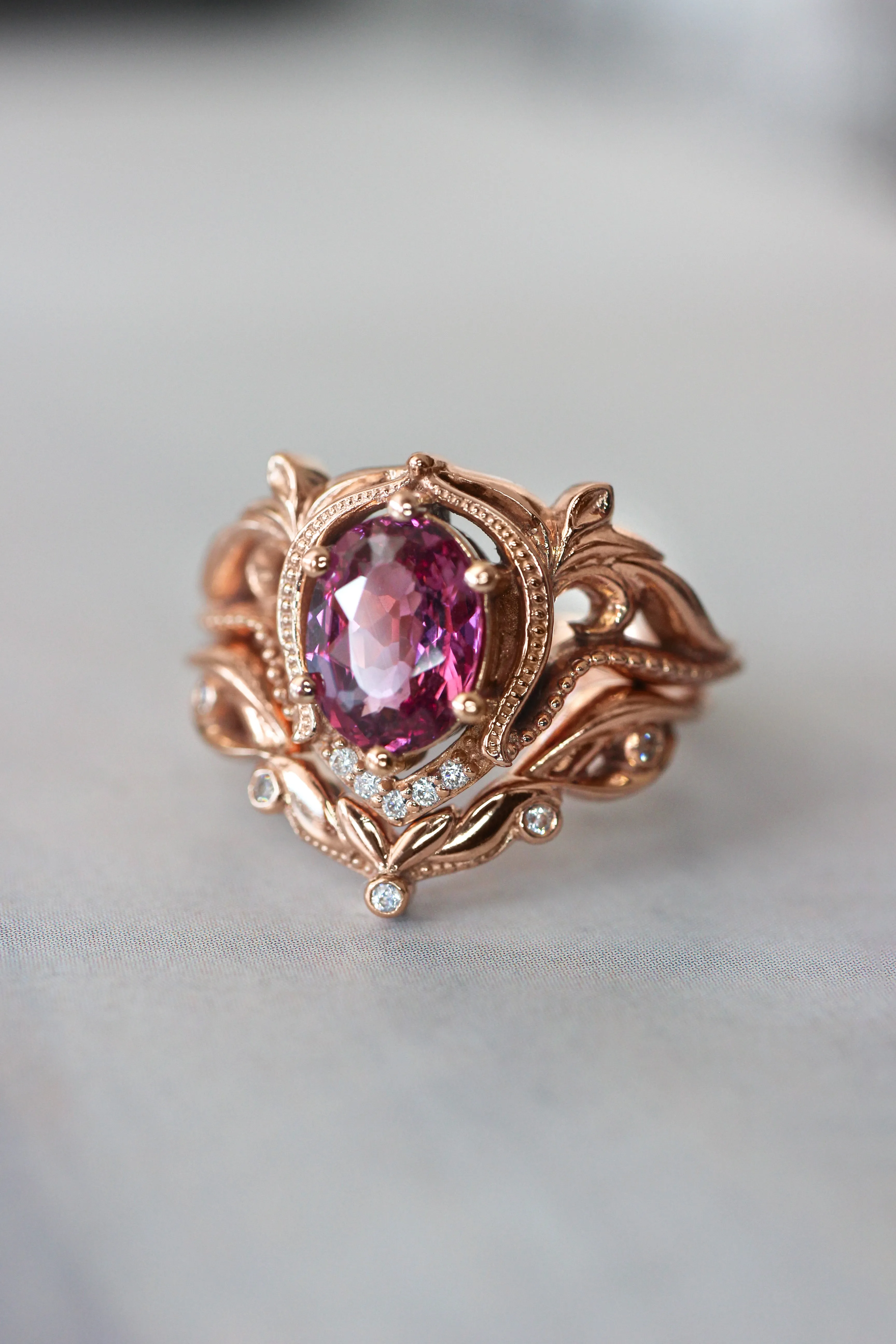 Lida big | custom bridal ring set for oval cut gemstone