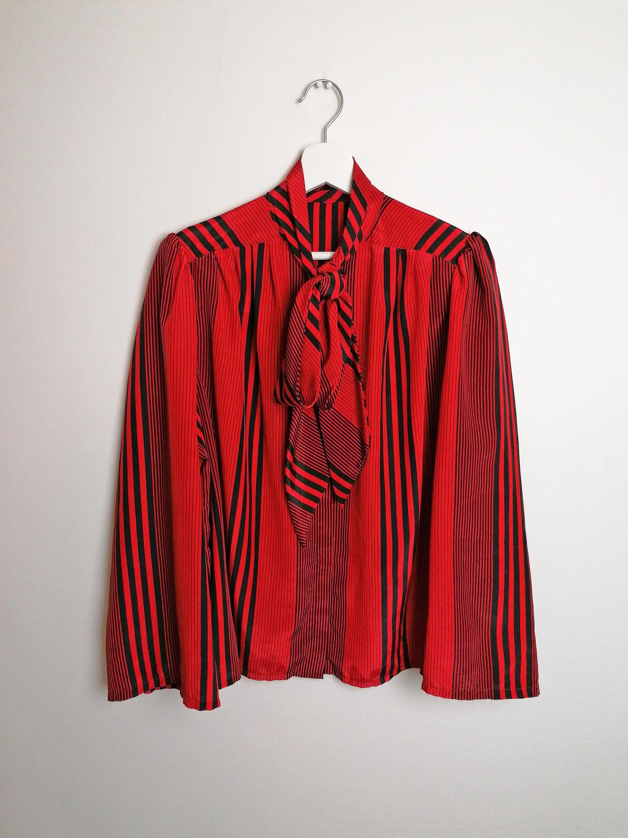 Pussy-bow Blouse Wide Sleeve Red Black Stripes - size S-M